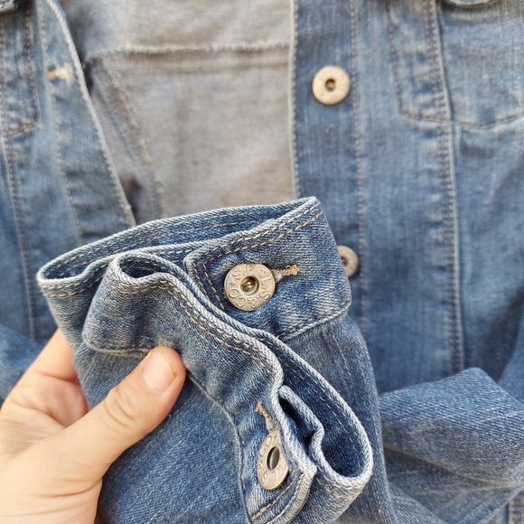 Levi's Blue Button Up Jean Jacket Girls Size L - Picture 4 of 5